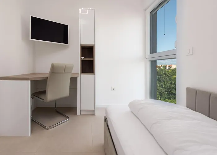 The Perfect View נין