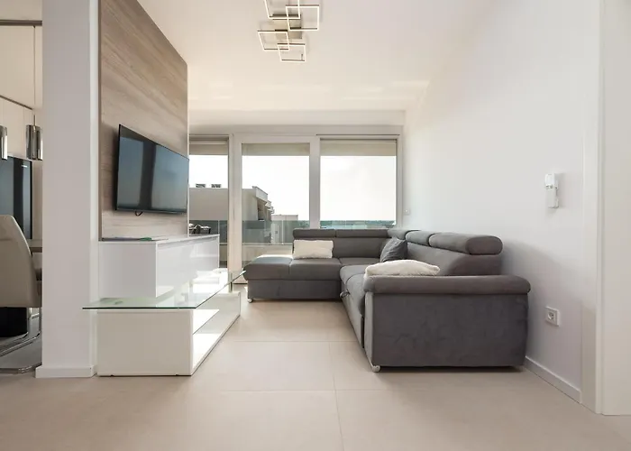 The Perfect View * נין